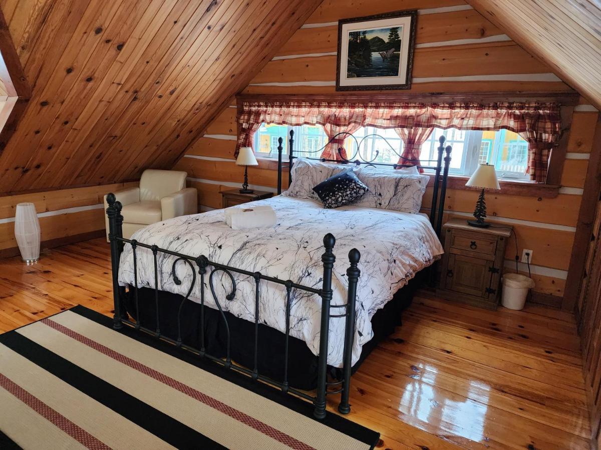 Domaine Riviere Sacacomie Hotel Saint-Alexis-des-Monts Buitenkant foto